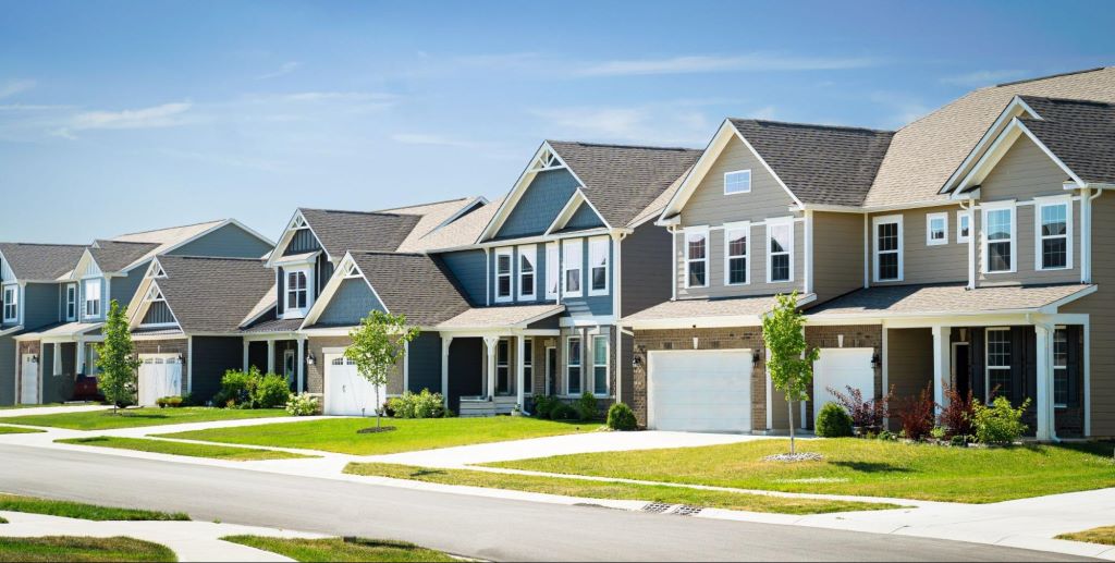 Tenant inspecting rental property with real estate agent during home viewing